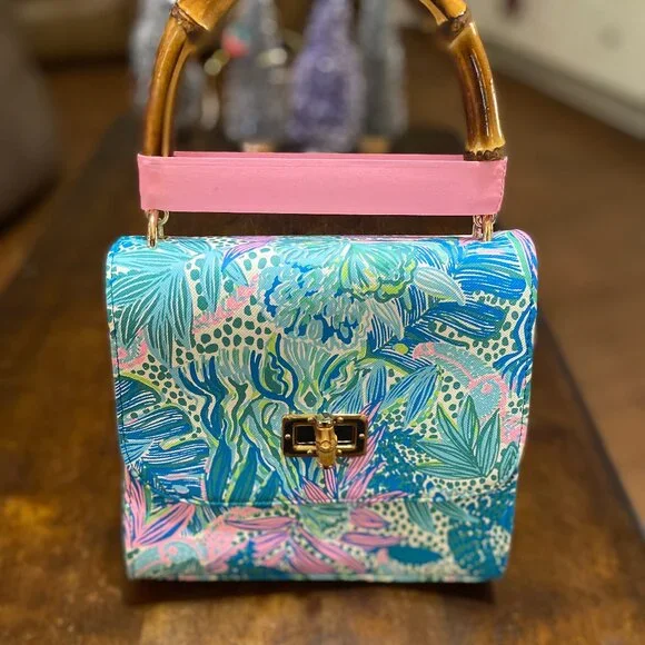 Brand New Lilly Pulitzer Bag w/Coin Purse - Picture 11 of 11